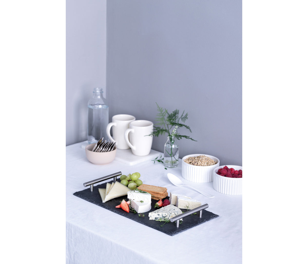 - Bandeja pizarra natural con asas para equipos de cocina - Lacor 61230 - imagen 2