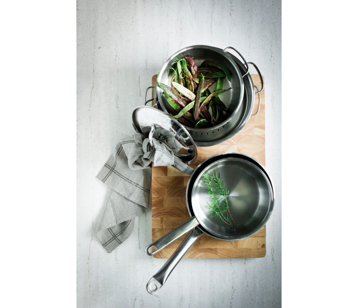 - Cacerola con tapa para equipos de cocina - Lacor 32016 - imagen 2