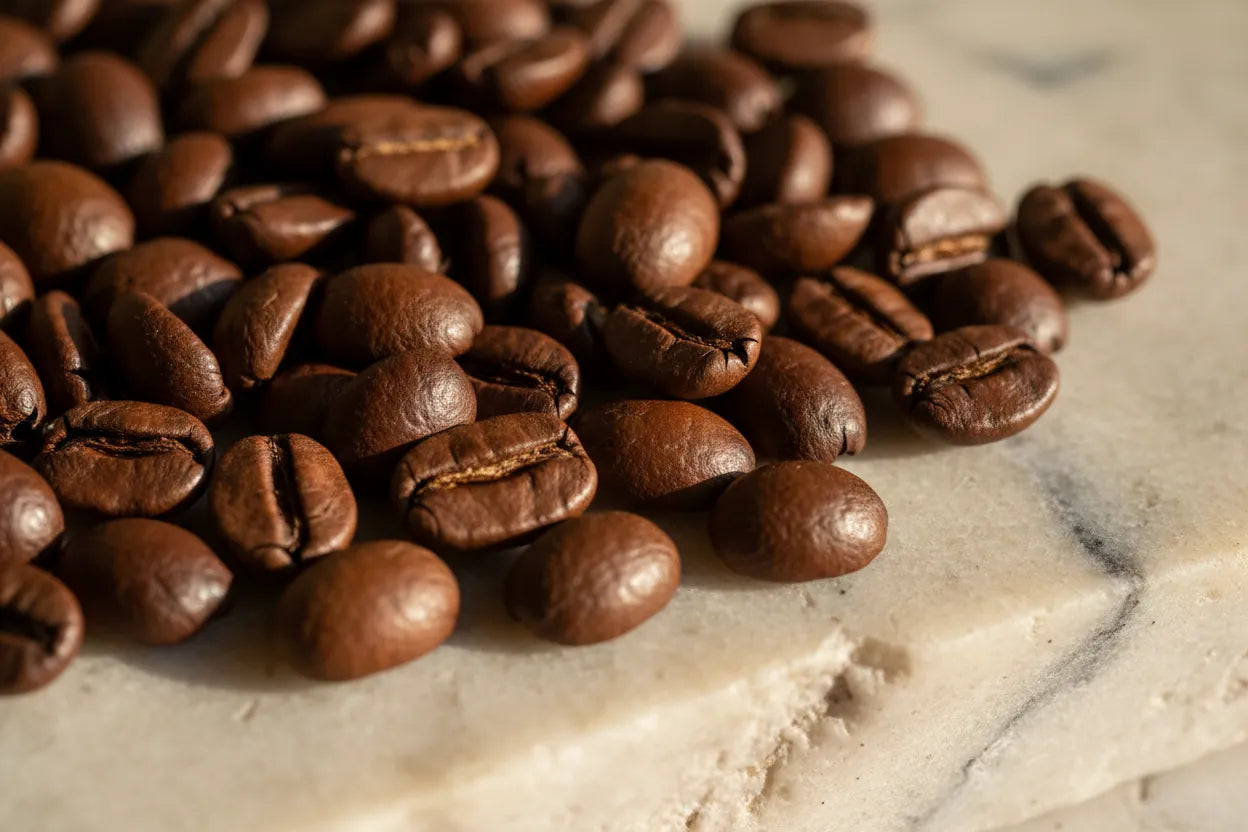 Granos de café Arábica y Robusta