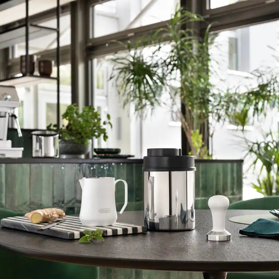 Rivelia, Eletta Explore y La Specialista - Jarra de 500 ml para espuma de leche DeLonghi DLSC081 - imagen 2